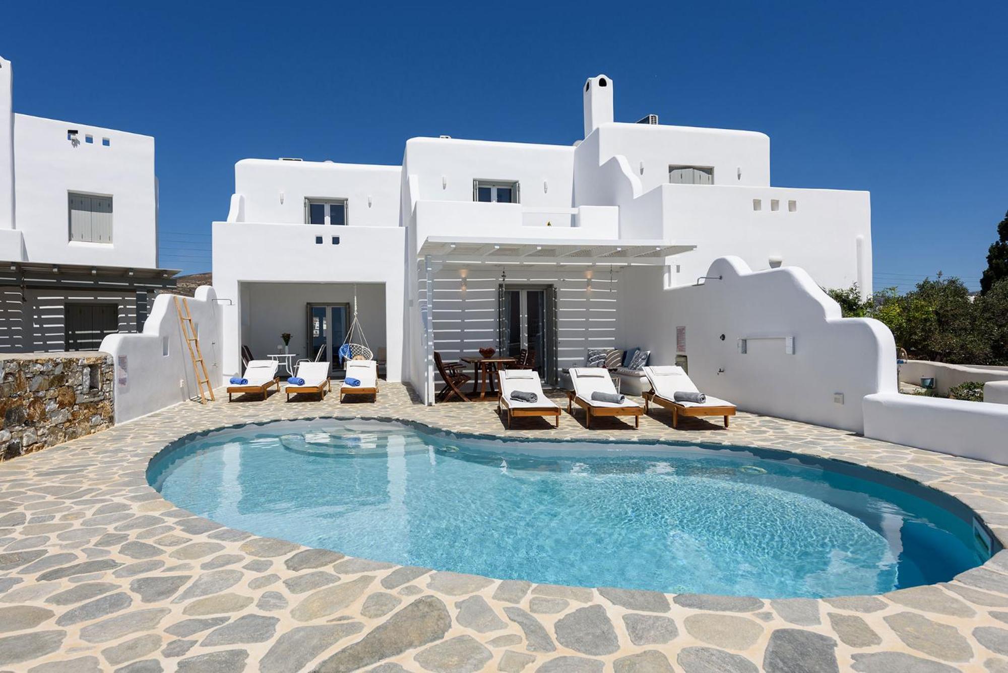 Helen Beach Front Luxury Villas Kastrákion Exteriör bild