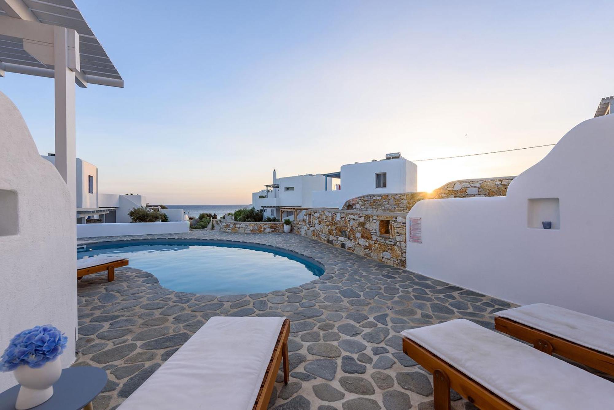 Helen Beach Front Luxury Villas Kastrákion Exteriör bild