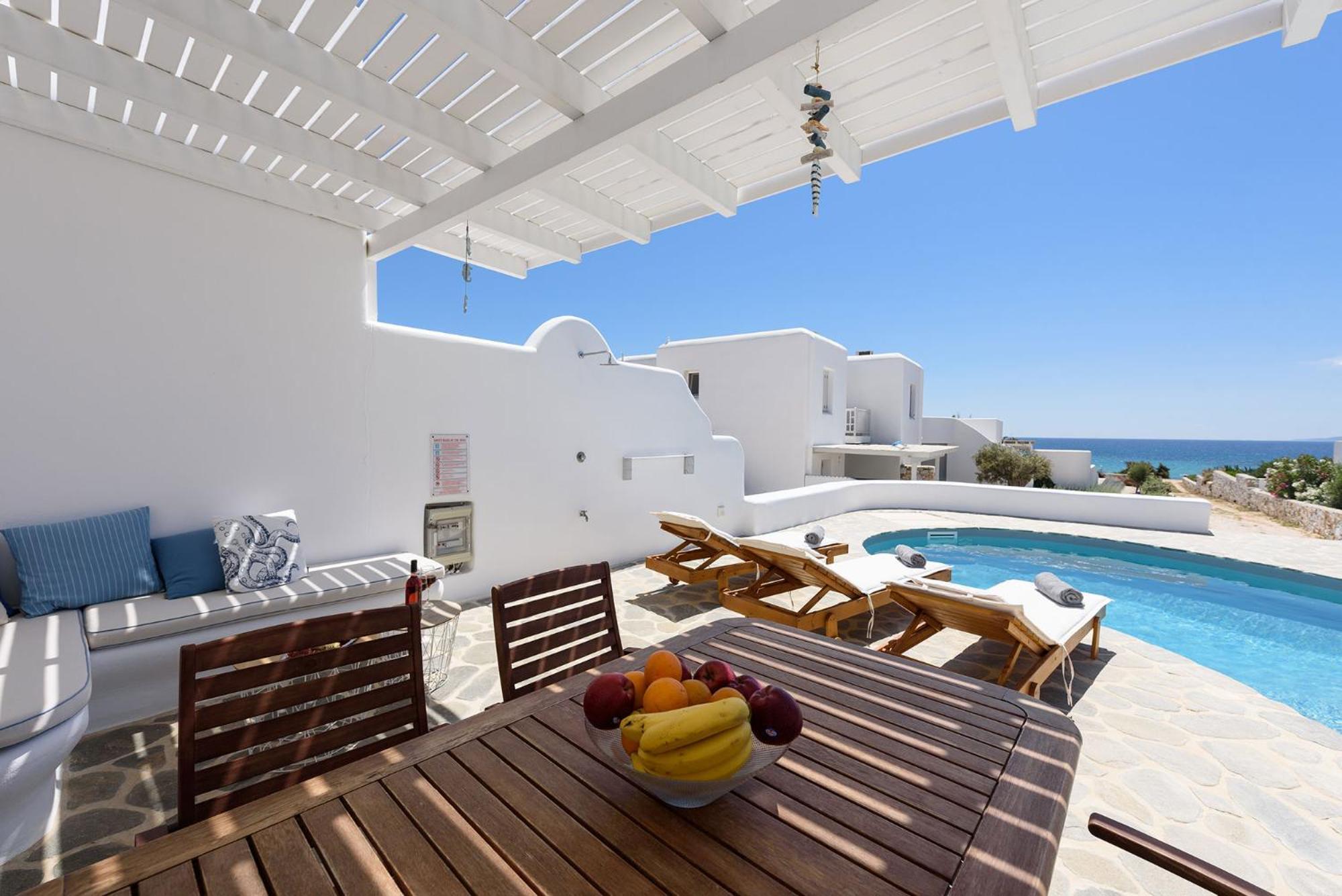 Helen Beach Front Luxury Villas Kastrákion Exteriör bild