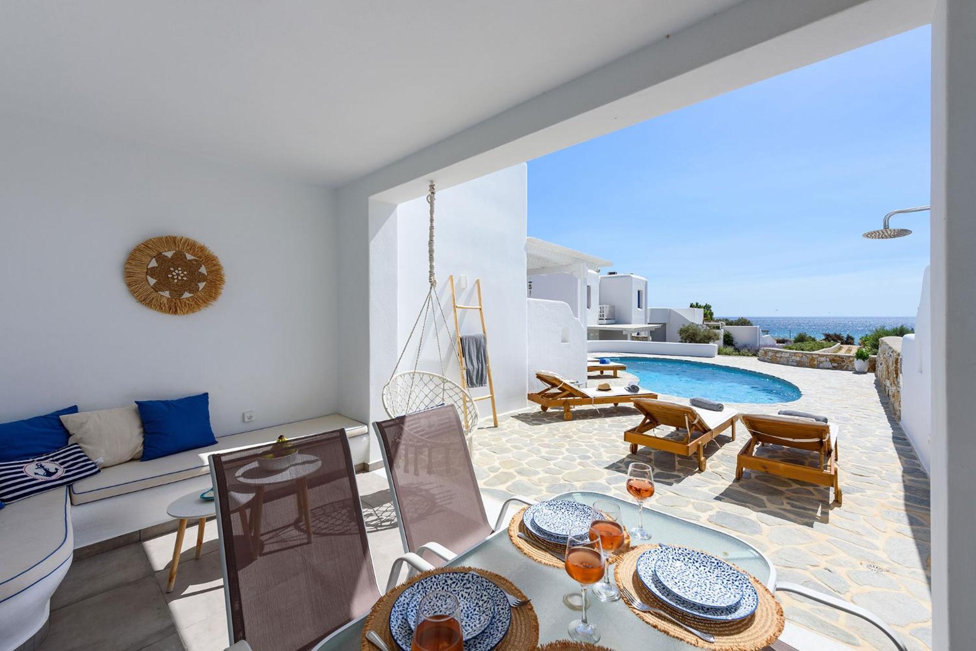 Helen Beach Front Luxury Villas Kastrákion Exteriör bild