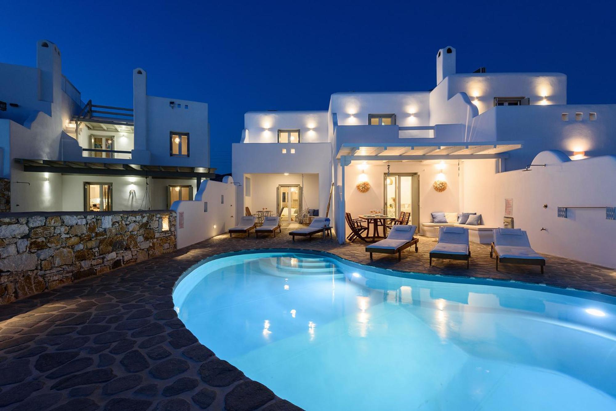 Helen Beach Front Luxury Villas Kastrákion Exteriör bild